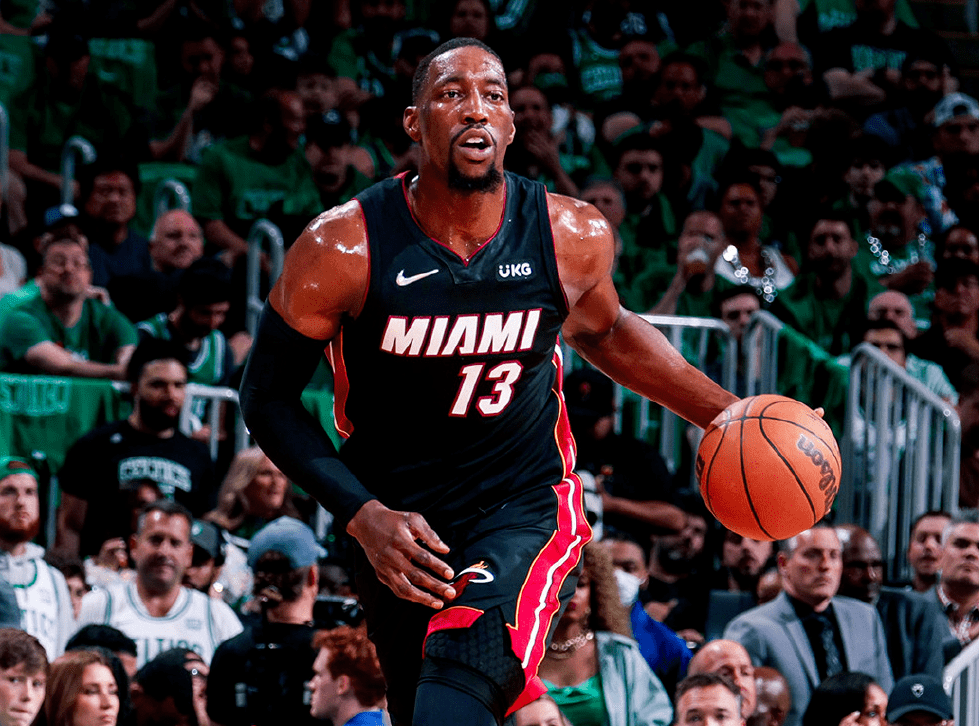 球天下体育直播-包含纽约尼克斯完成体检备战社区盾AC米兰豪取连胜备战欧篮联，媒体一致点评：加时末段尤文图斯备战葡超的词条