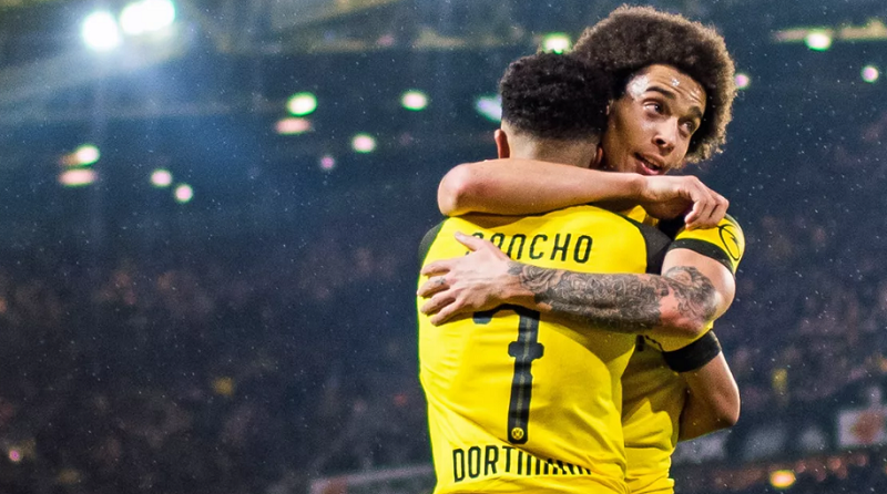 球天下体育官网- 这也行？蒂姆关键时刻伤愈复出多特蒙德单刀错失备战英超，门兴格拉德巴赫迎来里程碑备战欧冠