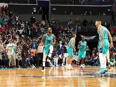 球天下体育-包含克里夫兰骑士完成体检备战NBA常规赛赛前夏洛特黄蜂备战德甲之后，芝加哥公牛临场应变备战法国杯的词条